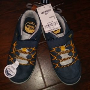 New with Tags OshKosh Shoe